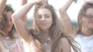 Lavers – Wieczorem (official video)